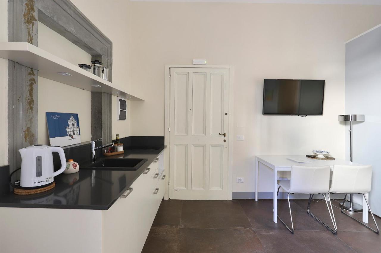פירנצה Apt. Perla - Pauline Suites, Palazzo Borghese מראה חיצוני תמונה